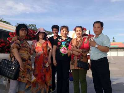 平安萬家 隆興家政服務(wù)行業(yè) --訪大連市平安興隆家政服務(wù)公司總經(jīng)理?xiàng)類燮? class=